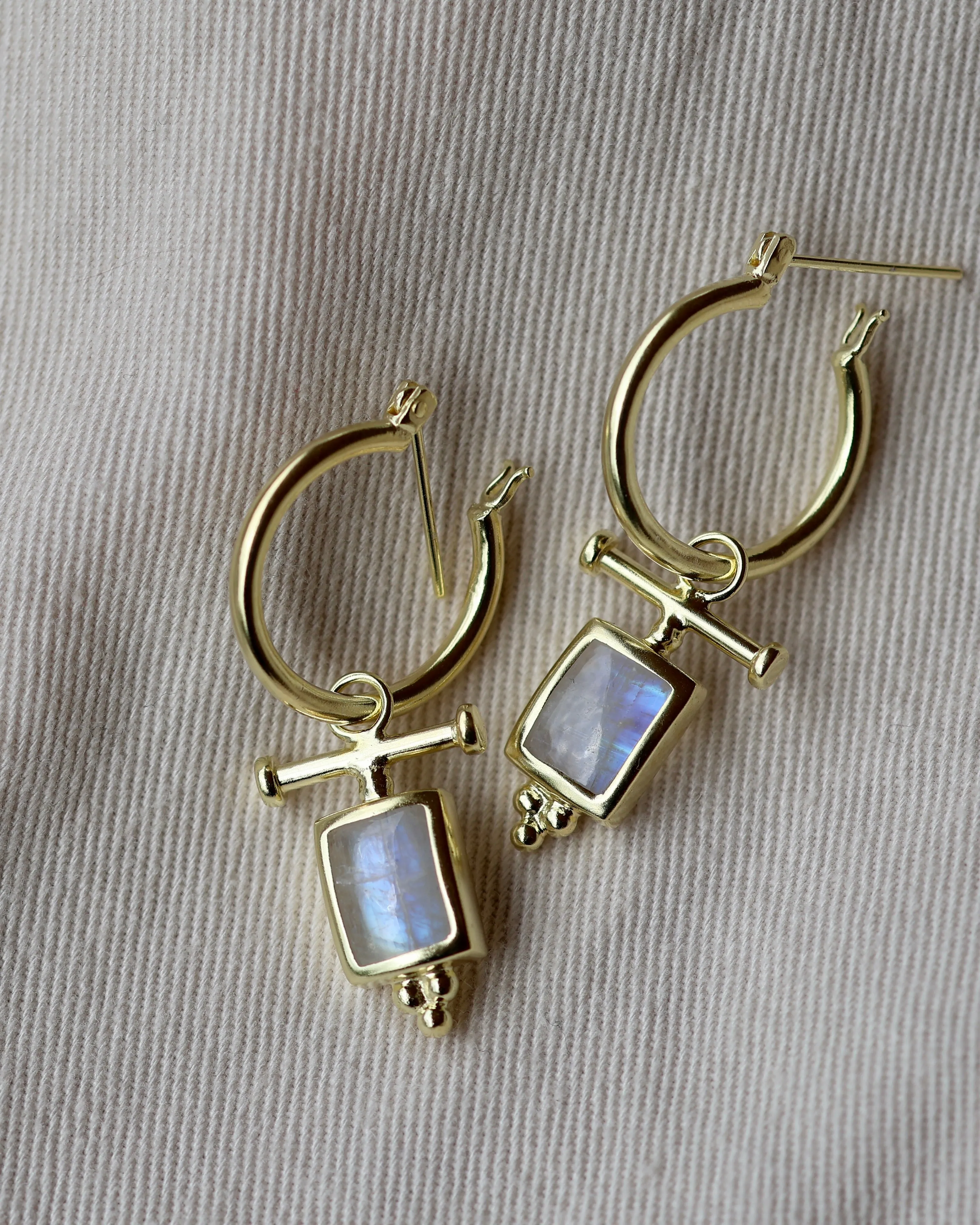 Amalia 14K Gold Hoop Moonstone Earrings