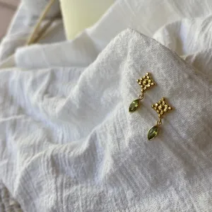 Illy 14K Gold Green Peridot Studs