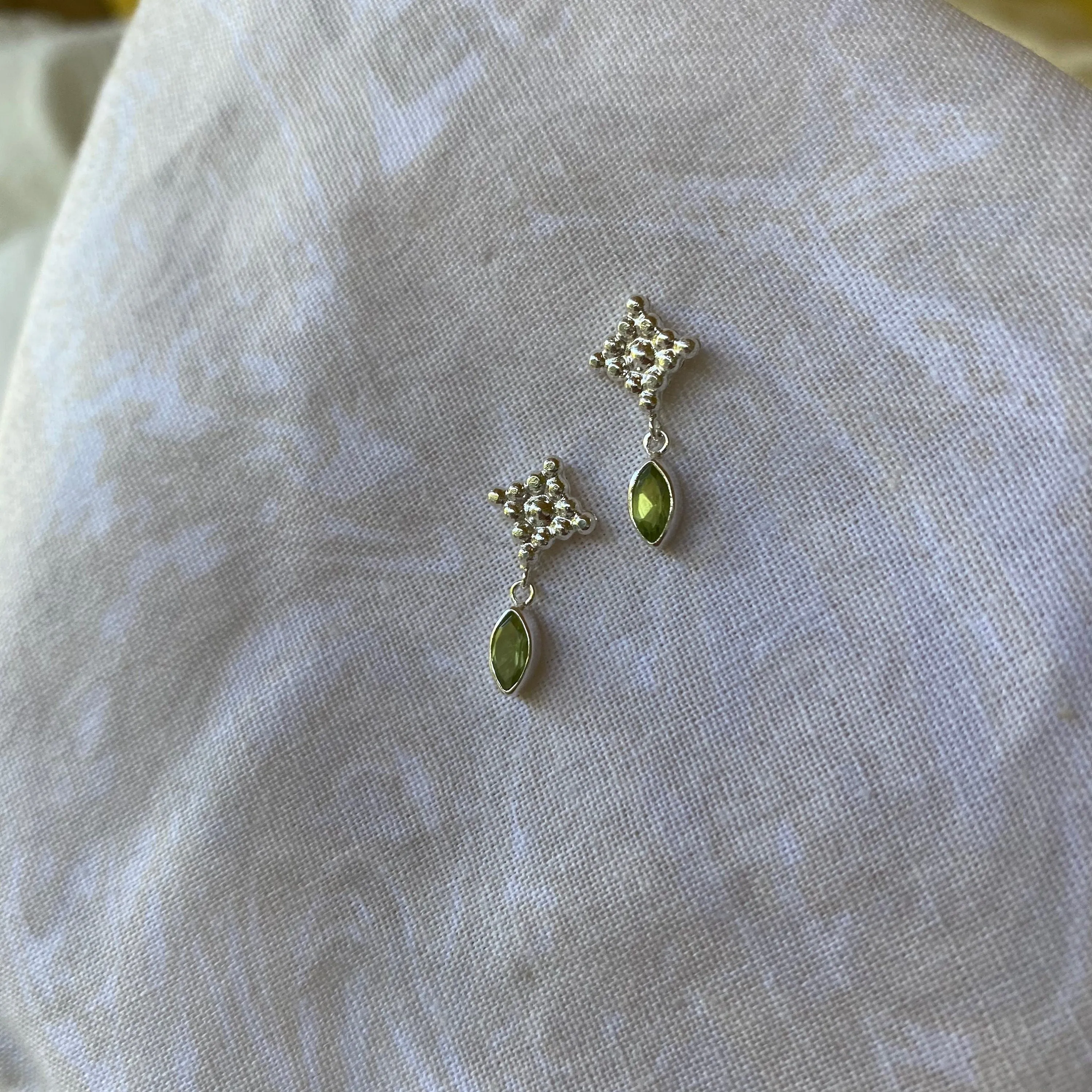 Illy Sterling Silver Green Peridot Earrings