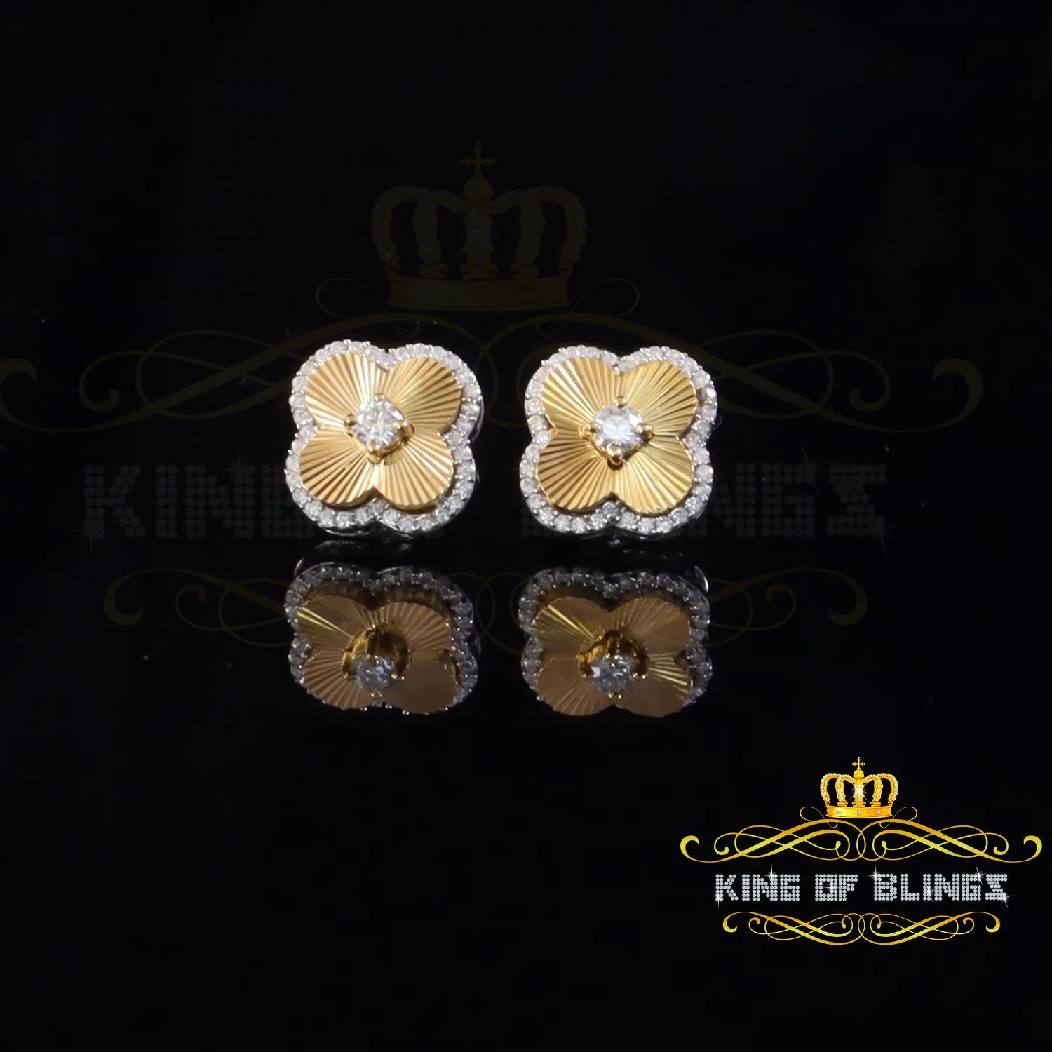 King of Bling's 925 Yellow Silver 0.80ct VVS 'D' Moissanite Square Stud Earring Men's/Womens