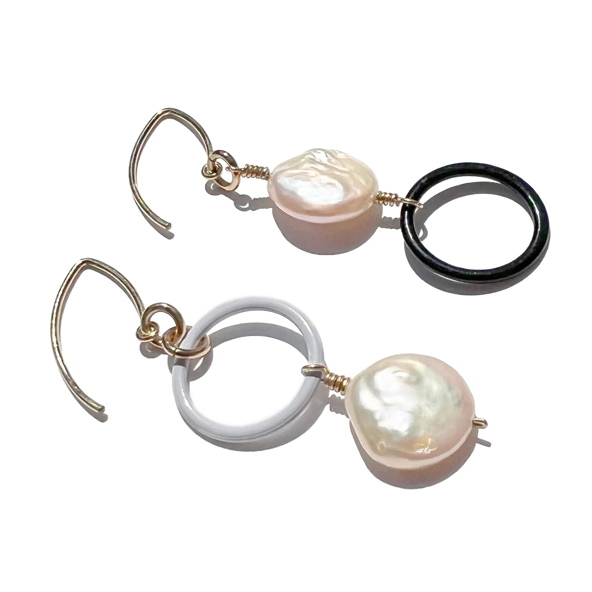 MPR x THE IMAGINARIUM: Yin Yang Pearl Earrings