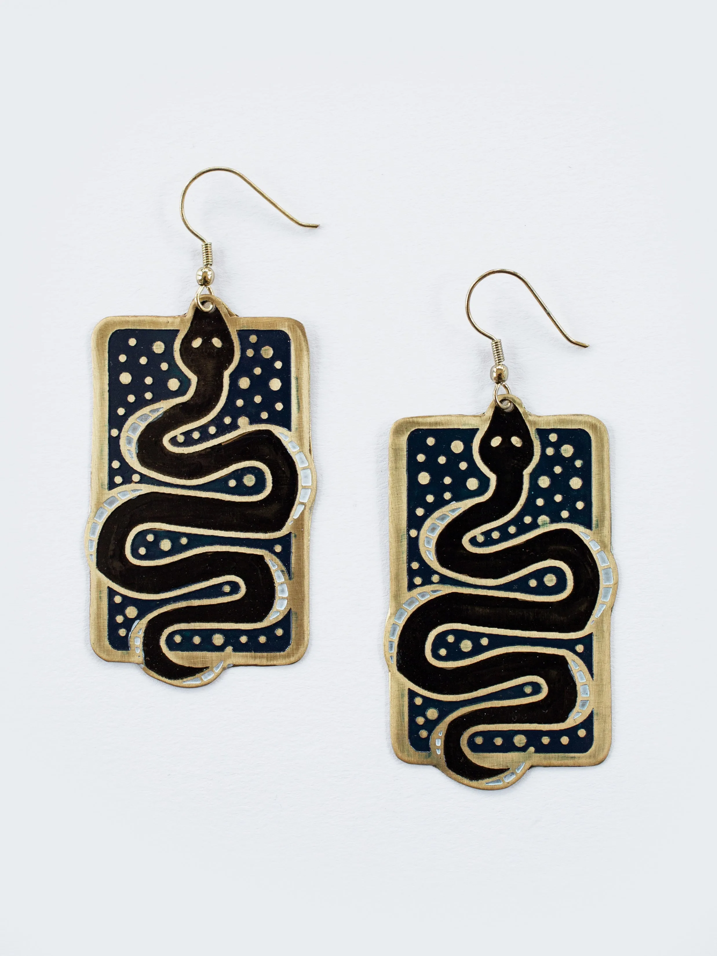 Snake Scene Earrings - Black