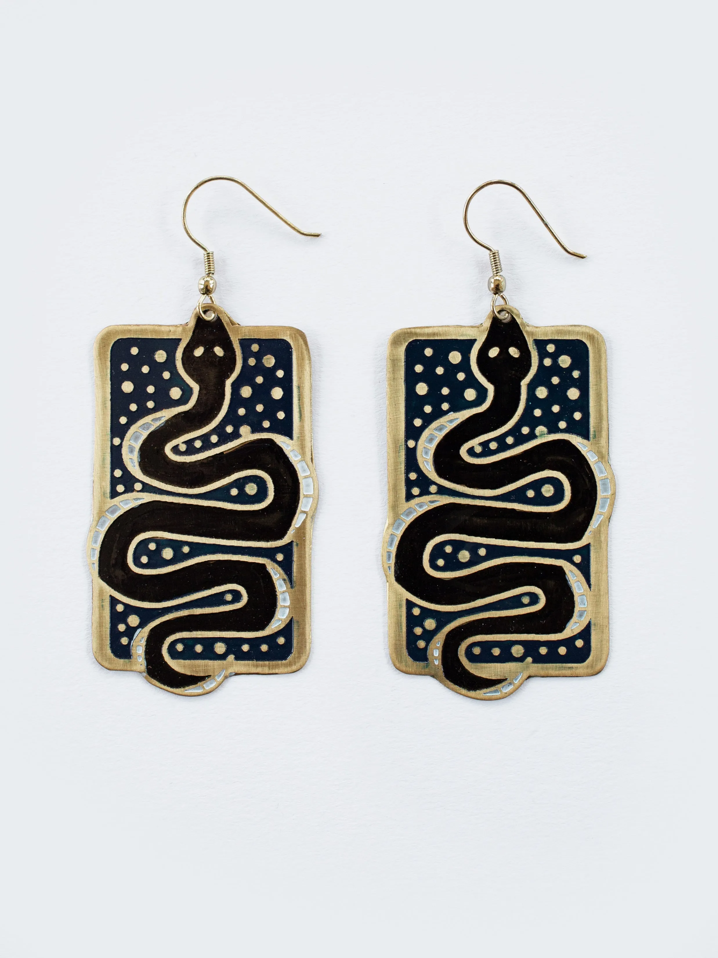 Snake Scene Earrings - Black